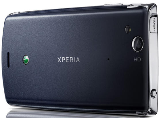 Sony Ericsson Xperia Arc camera