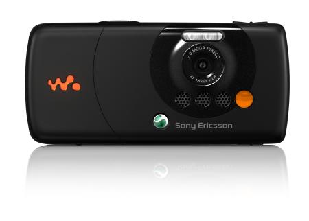 Sony Ericsson W810i mobile phone showing camera